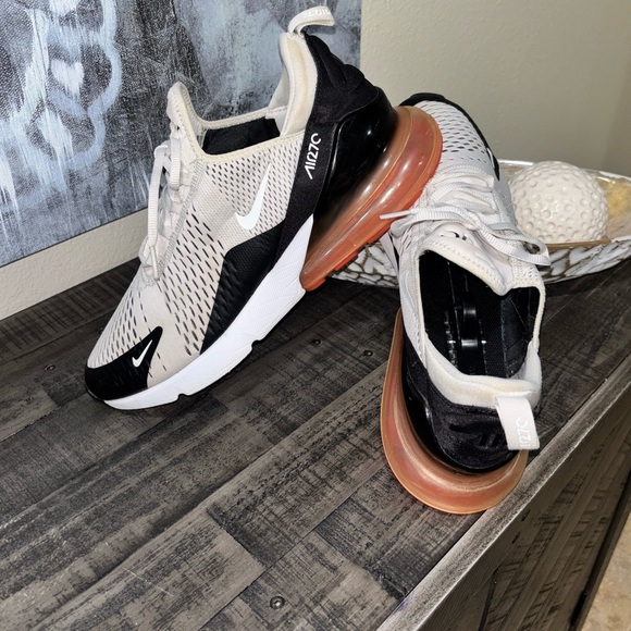 Nike Air Max 270 sneakers in the 'Light Bone/Hot Punch MENS SZ1 13 - Picture 12 of 16